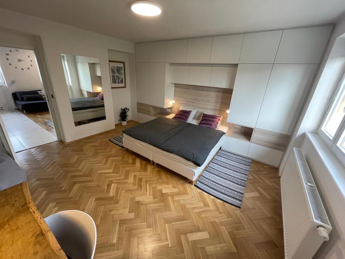 Apartman U Kolonady, Podebrady Exterior photo